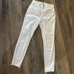 Women's Wrangler High Rise Unforgettable Skinny White Jeans Sz  6